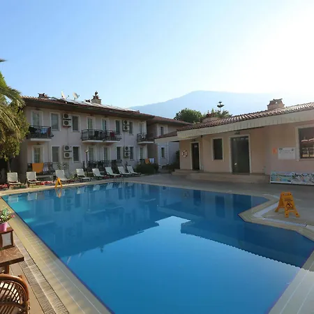 Ξενοδοχείο Vento 3*