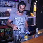 酒店 Vento